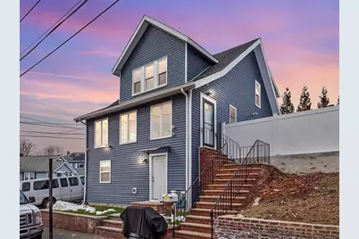 15 Washington Ave #1, Revere, MA 02151 - Photo 1