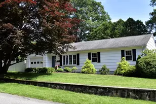 21 Raleigh Rd, Webster, MA 01570 - Photo 1