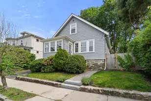 26 Edgebrook Rd, Boston, MA 02132 - Photo 1