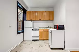 11 Unity St, Boston, MA 02113 - Photo 1