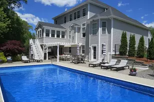 71 Frasier Ln, Tewksbury, MA 01876 - Photo 1