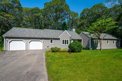 17 Indian Dawn #17, Wayland, MA 01778 - Photo 1