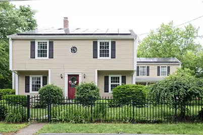 11 Maple St, Medway, MA 02053 - Photo 1