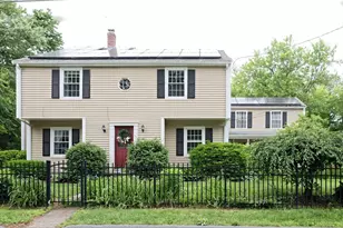 11 Maple St, Medway, MA 02053 - Photo 1