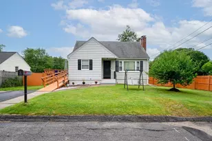 96 Calumet Ave, Worcester, MA 01606 - Photo 1