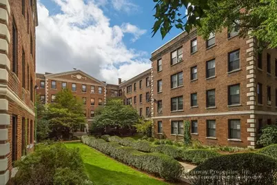 62 Queensberry #406, Boston, MA 02215 - Photo 1