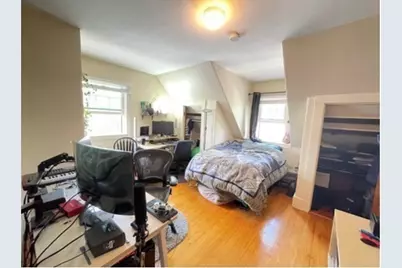 122A Englewood Avenue #4, Boston, MA 02135 - Photo 1