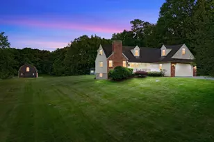 154 Aldrich St, Uxbridge, MA 01569 - Photo 1