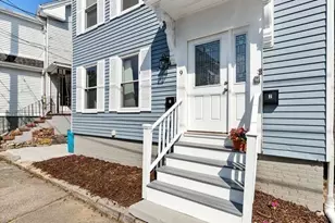 9 Foster St, Gloucester, MA 01930 - Photo 1