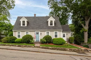 136 Walnut St, Braintree, MA 02184 - Photo 1