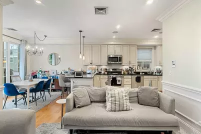 192 W 6th St #2, Boston, MA 02127 - Photo 1