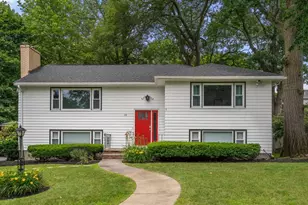 30 Cutter St, Melrose, MA 02176 - Photo 1