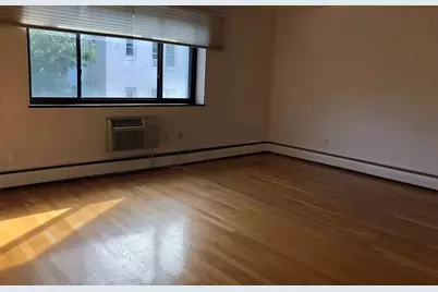 197 Kent St. #33, Brookline, MA 02446 - Photo 1