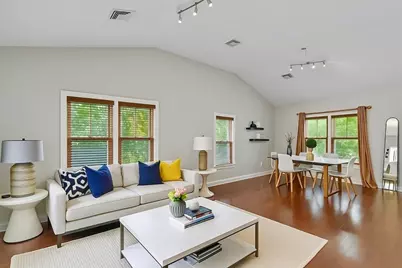 121 Green St. #304, Boston, MA 02130 - Photo 1