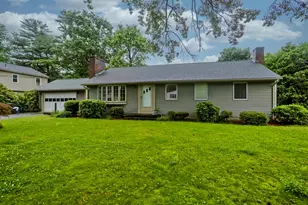 118 Woodland Rd, Springfield, MA 01129 - Photo 1