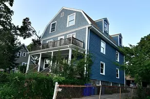 392 Reedsdale, Milton, MA 02186 - Photo 1