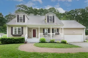 54 Clarke Rd, Sturbridge, MA 01518 - Photo 1