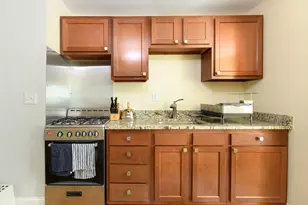 49 Laurel St, Somerville, MA 02143 - Photo 1