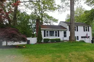 17 Pine Ridge Dr, Ayer, MA 01432 - Photo 1