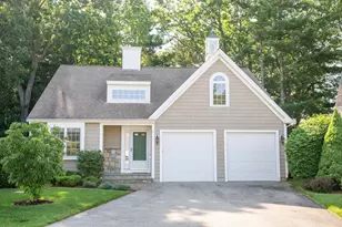 31 Mulligan Dr, Weymouth, MA 02190 - Photo 1