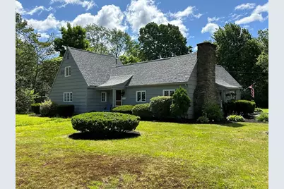 5 Florence St, Rockland, MA 02370 - Photo 1