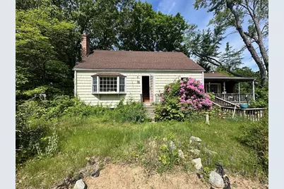 38 Conlyn Ave, Franklin, MA 02038 - Photo 1