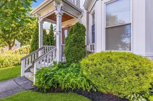 34 Warren St, Stoneham, MA 02180 - Photo 1