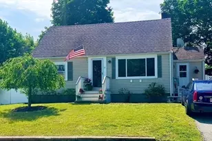 16 Douglas Ave, Beverly, MA 01915 - Photo 1