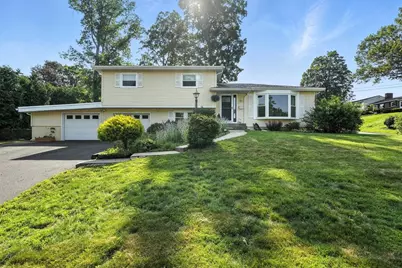 6 Mount Tom Ave, Holyoke, MA 01040 - Photo 1
