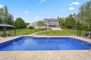 16 Blueberry Way, Webster, MA 01570 - Photo 1