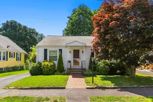 8 Ames St, Wakefield, MA 01880 - Photo 1