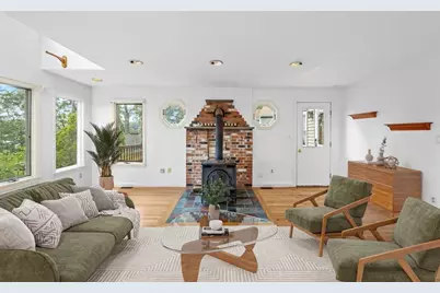 94 Clinton Rd, Weymouth, MA 02189 - Photo 1
