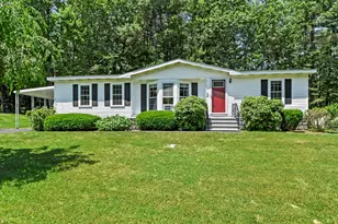 128 Sunrise Ln, Gardner, MA 01440 - Photo 1