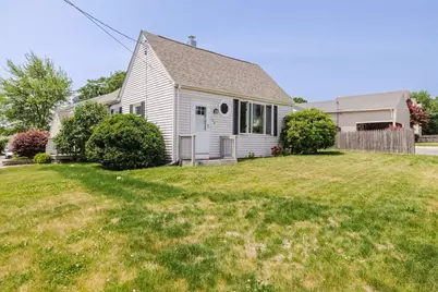 103 Alden Pl, Somerset, MA 02725 - Photo 1