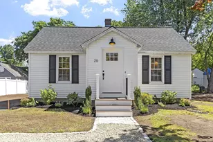26 Otis St, Lunenburg, MA 01462 - Photo 1