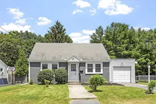 47 Hillside Ave, Webster, MA 01570 - Photo 1