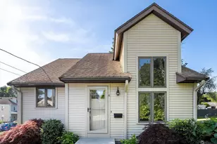 6 Cooper St, Plymouth, MA 02360 - Photo 1