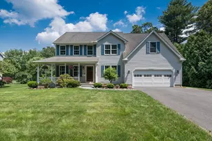 32 Sikes Ave, West Springfield, MA 01089 - Photo 1