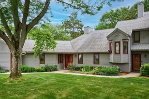 23 McIntosh Dr, Amherst, MA 01002 - Photo 1