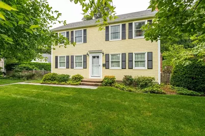 31 Glenwood Cir, Longmeadow, MA 01106 - Photo 1