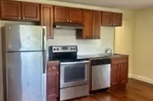 688 Washington St, Walpole, MA 02081 - Photo 1