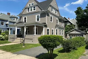 21 Mountainview St, Springfield, MA 01108 - Photo 1