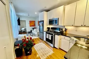 419 Hanover, Boston, MA 02113 - Photo 1
