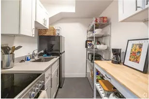 109 Charles St, Boston, MA 02114 - Photo 1