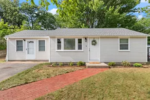 46 Lorchris St, Leominster, MA 01453 - Photo 1