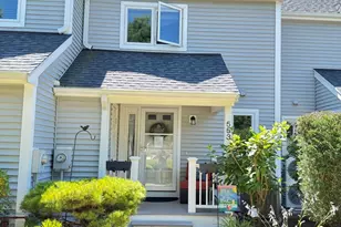 553 White Cliff Dr, Plymouth, MA 02360 - Photo 1