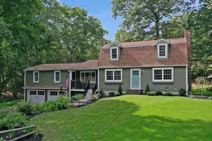 10 Blueberry Ln, Franklin, MA 02038 - Photo 1