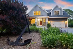 55 Spofford St, Newburyport, MA 01950 - Photo 1