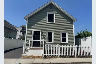 21 Lodi St, Worcester, MA 01608 - Photo 1