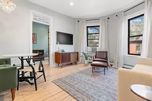 81 E Brookline St, Boston, MA 02118 - Photo 1